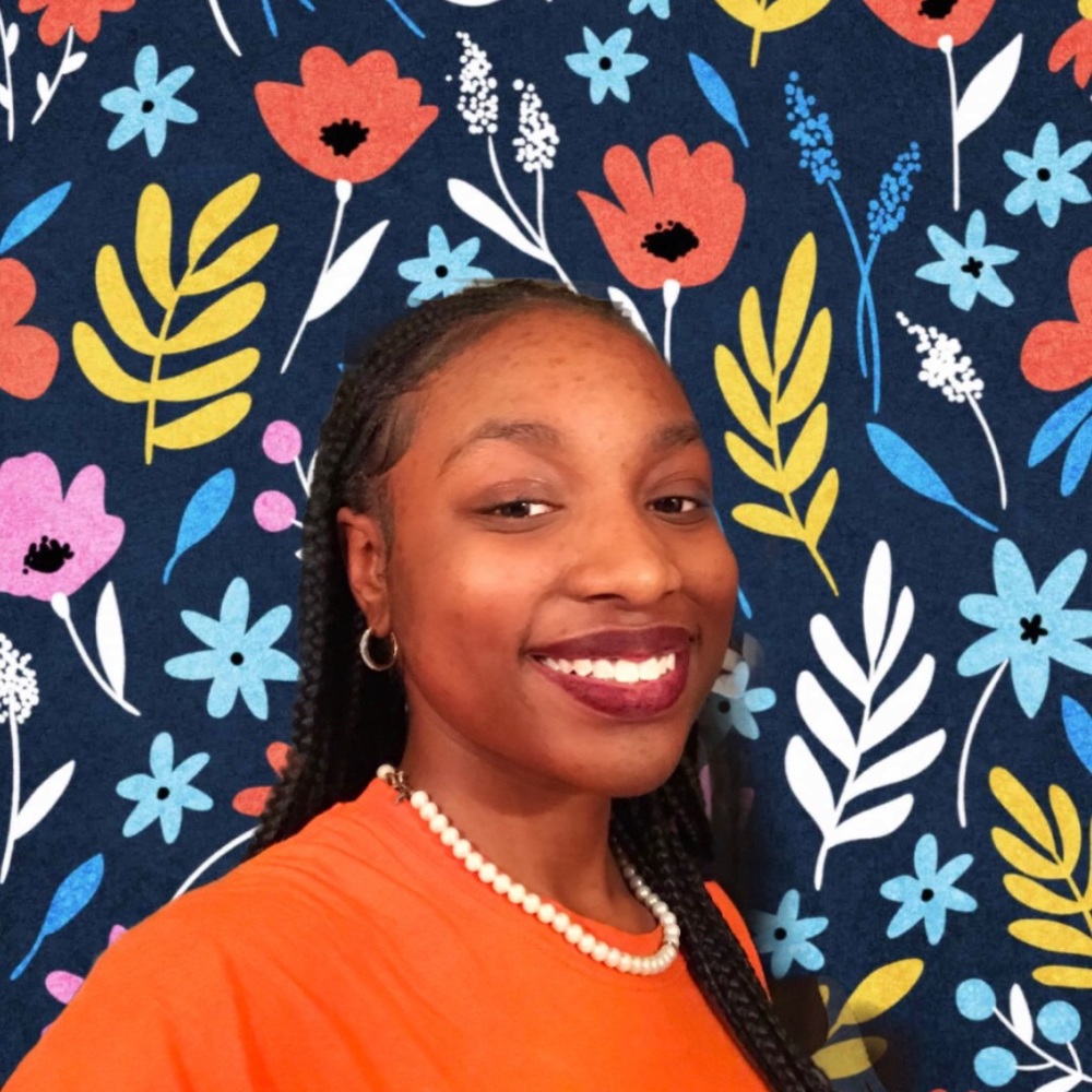 Meet your Posher, Nadia